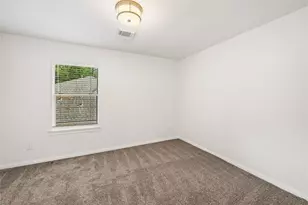 7 Balboa Rd, Montgomery, TX 77356 - Photo 32