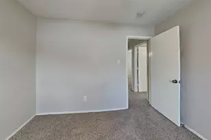 19530 Rocky Bank Dr, Tomball, TX 77375 - Photo 16