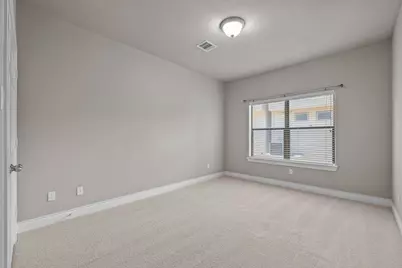 9128 Lakes At 610 Drive, Houston, TX 77054 - Photo 18