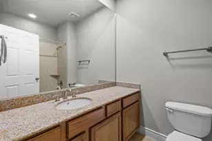 9128 Lakes at 610 Dr, Houston, TX 77054 - Photo 20