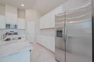 205 Paseo Pk Dr, Brookshire, TX 77423 - Photo 18