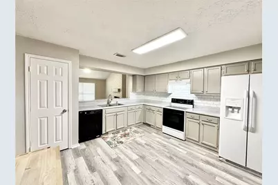 12006 Fork Creek Drive, Houston, TX 77065 - Photo 6