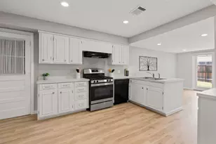 2107 San Jacinto Dr, Pasadena, TX 77502 - Photo 8