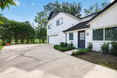 6707 Burning Tree Drive, Houston, TX 77036 - Photo 2