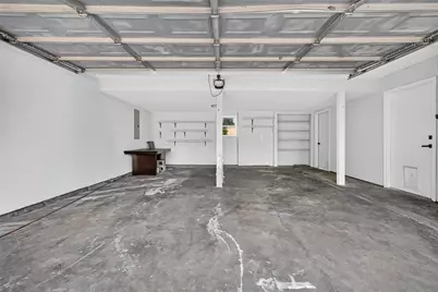 6707 Burning Tree Drive, Houston, TX 77036 - Photo 22