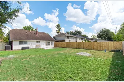 13015 Careywood Drive, Sugar Land, TX 77478 - Photo 34