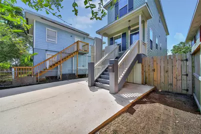 5017 Avenue K, Galveston, TX 77551 - Photo 2