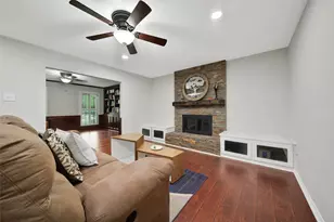 180 Maple Branch St, The Woodlands, TX 77380 - Photo 24