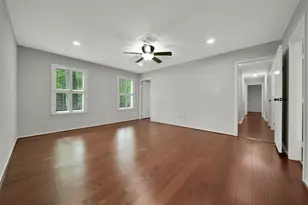 180 Maple Branch St, The Woodlands, TX 77380 - Photo 34
