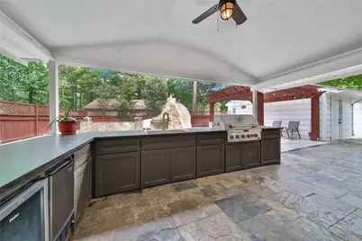 180 Maple Branch Street, The Woodlands, TX 77380 - Photo 14