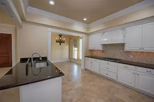 2293 E Bayshore Dr, San Leon, TX 77539 - Photo 12