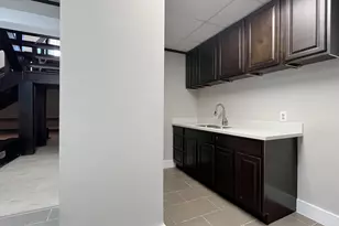 9220 Rasmus Dr, Houston, TX 77063 - Photo 14