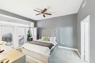 300 St Joseph Pkwy, Houston, TX 77002 - Photo 24