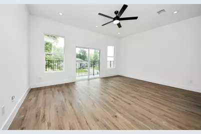 8313 Venus Street, Houston, TX 77088 - Photo 16