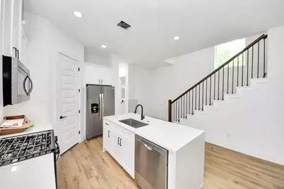8313 Venus Street, Houston, TX 77088 - Photo 10