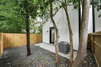 8313 Venus Street, Houston, TX 77088 - Photo 34