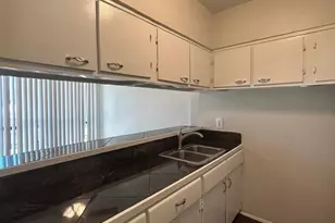 3629 N Macgregor Way, Houston, TX 77004 - Photo 12