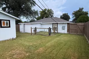 430 Sedgwick Dr, Houston, TX 77076 - Photo 2