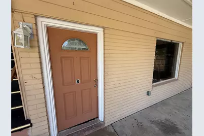 1414 East Avenue #B, Katy, TX 77493 - Photo 4