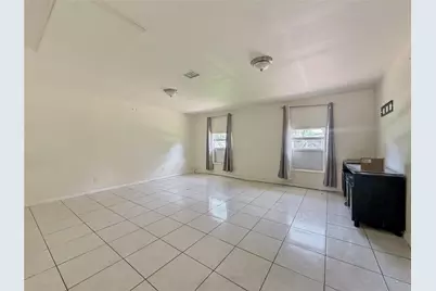 7915 Leader Street, Houston, TX 77036 - Photo 6