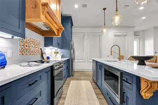 2906 Shady Ln, Crystal Beach, TX 77650 - Photo 8