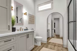 2906 Shady Ln, Crystal Beach, TX 77650 - Photo 12