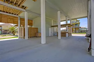 2906 Shady Ln, Crystal Beach, TX 77650 - Photo 26