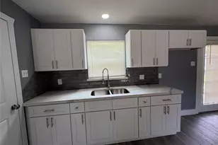 5159 Dumore Dr, Houston, TX 77048 - Photo 8