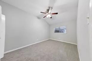 10530 Rippling Fields Dr, Houston, TX 77064 - Photo 26