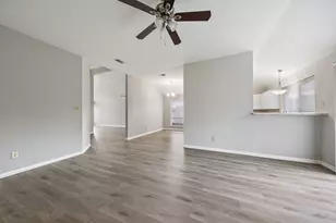 10530 Rippling Fields Dr, Houston, TX 77064 - Photo 10