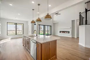 2406 Shooting Star Ln, Fulshear, TX 77423 - Photo 10