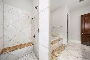 2022 Sabine St, Houston, TX 77007 - Photo 12