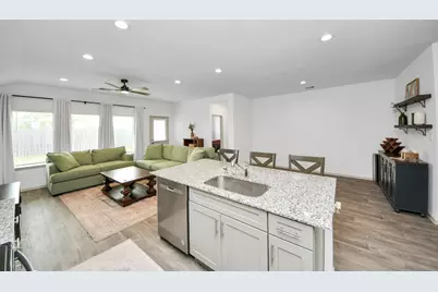 1137 Buffalograss Trail, Sealy, TX 77474 - Photo 18