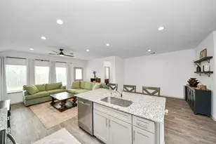 1137 Buffalograss Trl, Sealy, TX 77474 - Photo 18