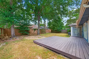 2931 Parkwood Manor Dr, Houston, TX 77339 - Photo 16