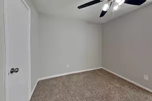 22 S Rain Forest Ct, Spring, TX 77380 - Photo 14