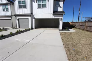 27802 Western Crk Ct, Katy, TX 77494 - Photo 2