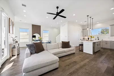 1915 Kolfahl Street #A, Houston, TX 77023 - Photo 10