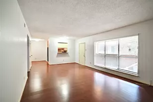 7714 Renwick Dr, Houston, TX 77081 - Photo 6