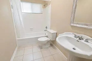 2506 Radcliffe Dr, Sugar Land, TX 77498 - Photo 8