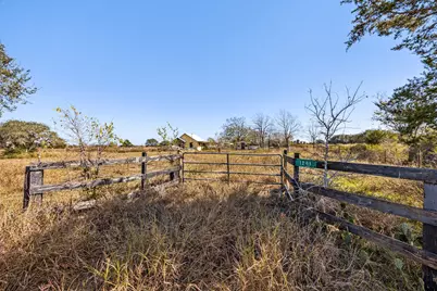 1187 & 1201 Ramsey Road, Alleyton, TX 78935 - Photo 12