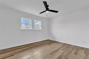 2726 Stetson Ln, Houston, TX 77043 - Photo 24