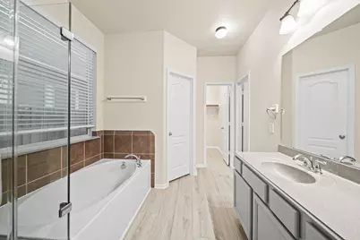 12923 Pecan Shores Drive, Houston, TX 77044 - Photo 26