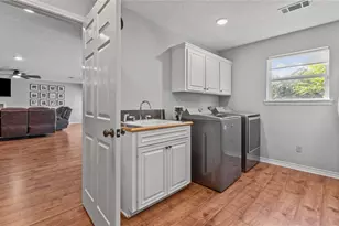 245 Alabama Point, Livingston, TX 77351 - Photo 18