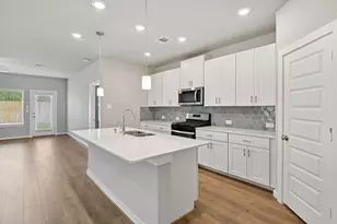 2407 Serrano Plns Trl, Crosby, TX 77532 - Photo 2