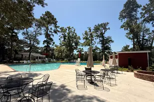 49 Robert E Lee Dr, Conroe, TX 77302 - Photo 14