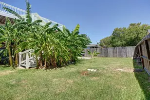 641 4th St, San Leon, TX 77539 - Photo 42