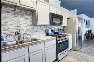 641 4th St, San Leon, TX 77539 - Photo 12