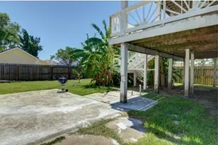 641 4th St, San Leon, TX 77539 - Photo 36