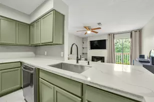 2501 Gulf Freeway, Dickinson, TX 77539 - Photo 14
